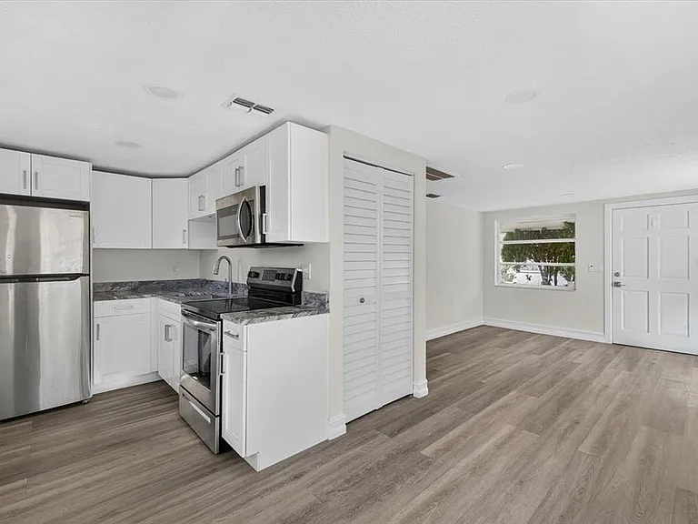 5409 Oceanic Rd — Photo 22