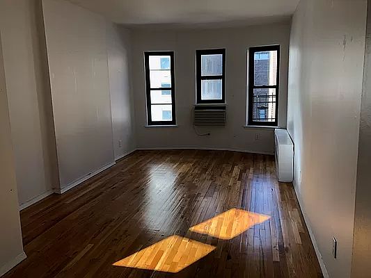 1st image of 160 E 91st St APT 8N
