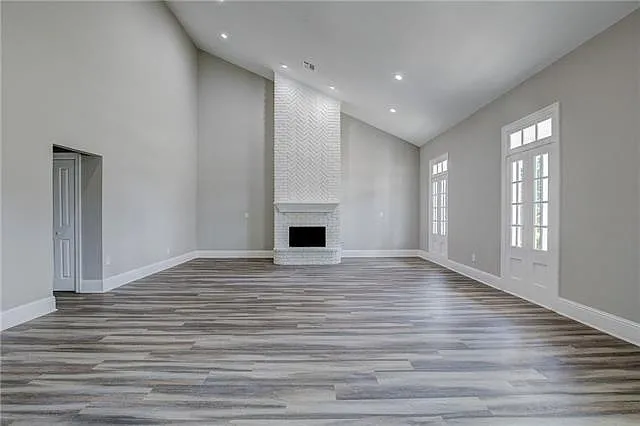 185 Villere Dr — Photo 2