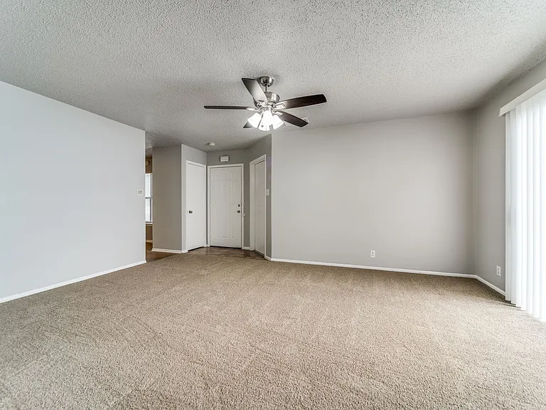 7359 Corian Park Dr — Photo 7