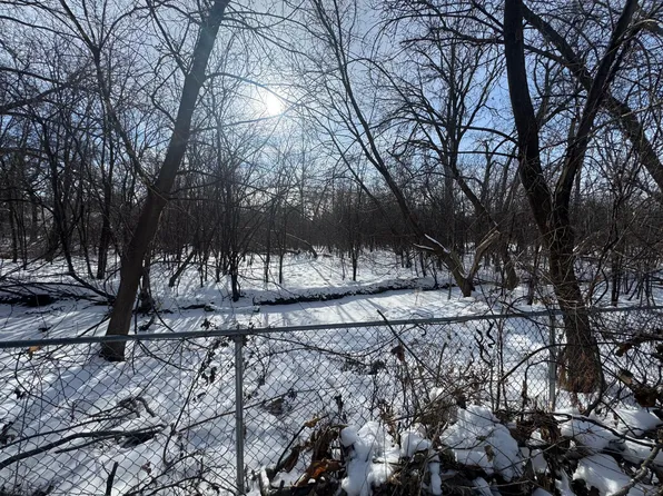 6105 Halifax Ave S, Edina, MN 55424