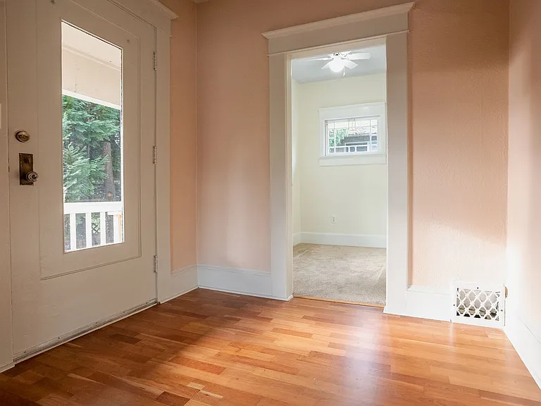 1424 N Northgate Way - SAM — Photo 8
