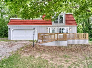 2645 Oak Hill Rd, Evansville, IN 47711