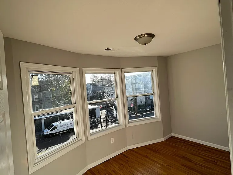 45 Roseville Ave #1 — Photo 2