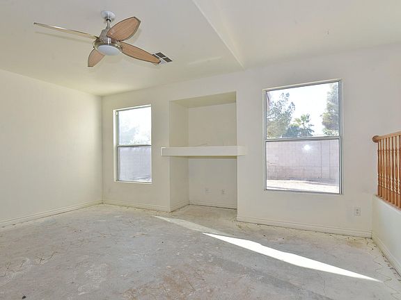 3rd image of 7705 Brilliant Forest St