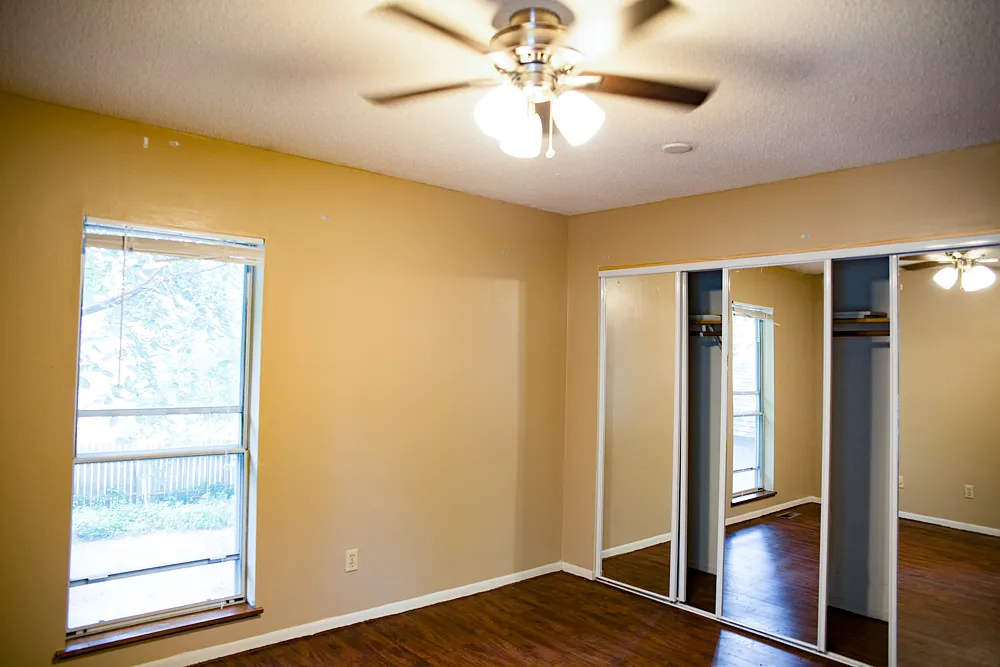 3 bed, $2,150 — Photo 4