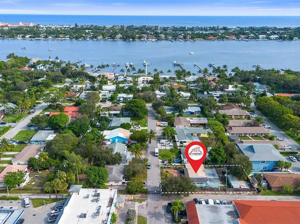 112 Milton St, Lake Worth, FL