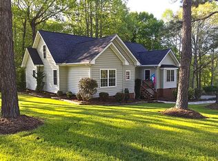 110 Mill Stone Rd, Hartfield, VA 23071