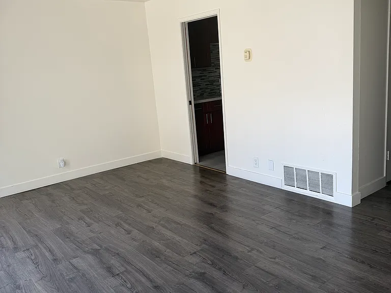 4890 Hamilton Ave #1 — Photo 5