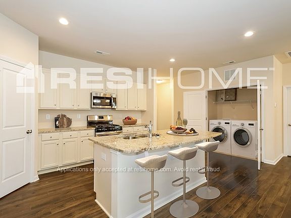 4th image of 8612 Union Central Ct