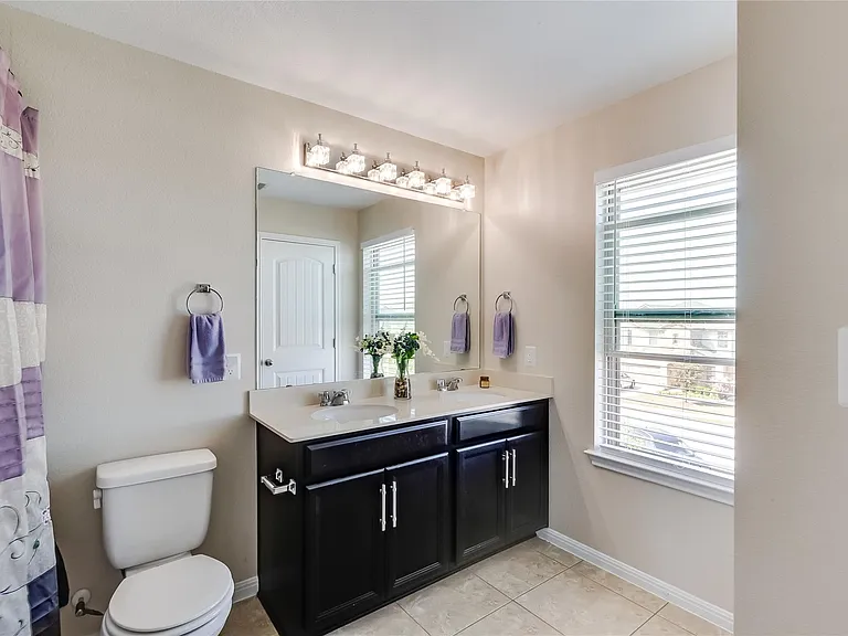 5745 Porano Cir — Photo 28