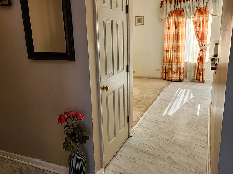 625 Anderson Dr — Photo 3