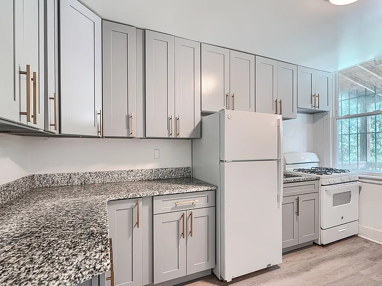 1803 W Baltimore St #1 — Photo 9