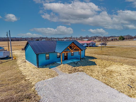 4th image of 183 Blevins Valley Rd