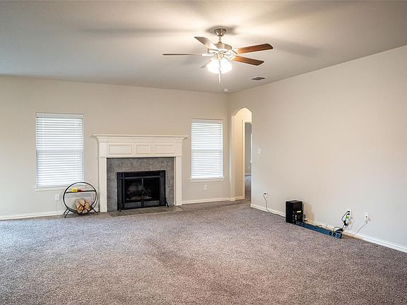 4th image of 1024 Morningside Dr