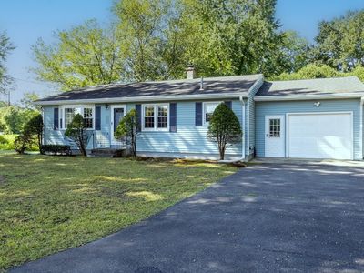 341 East St, South Hadley, MA, 01075