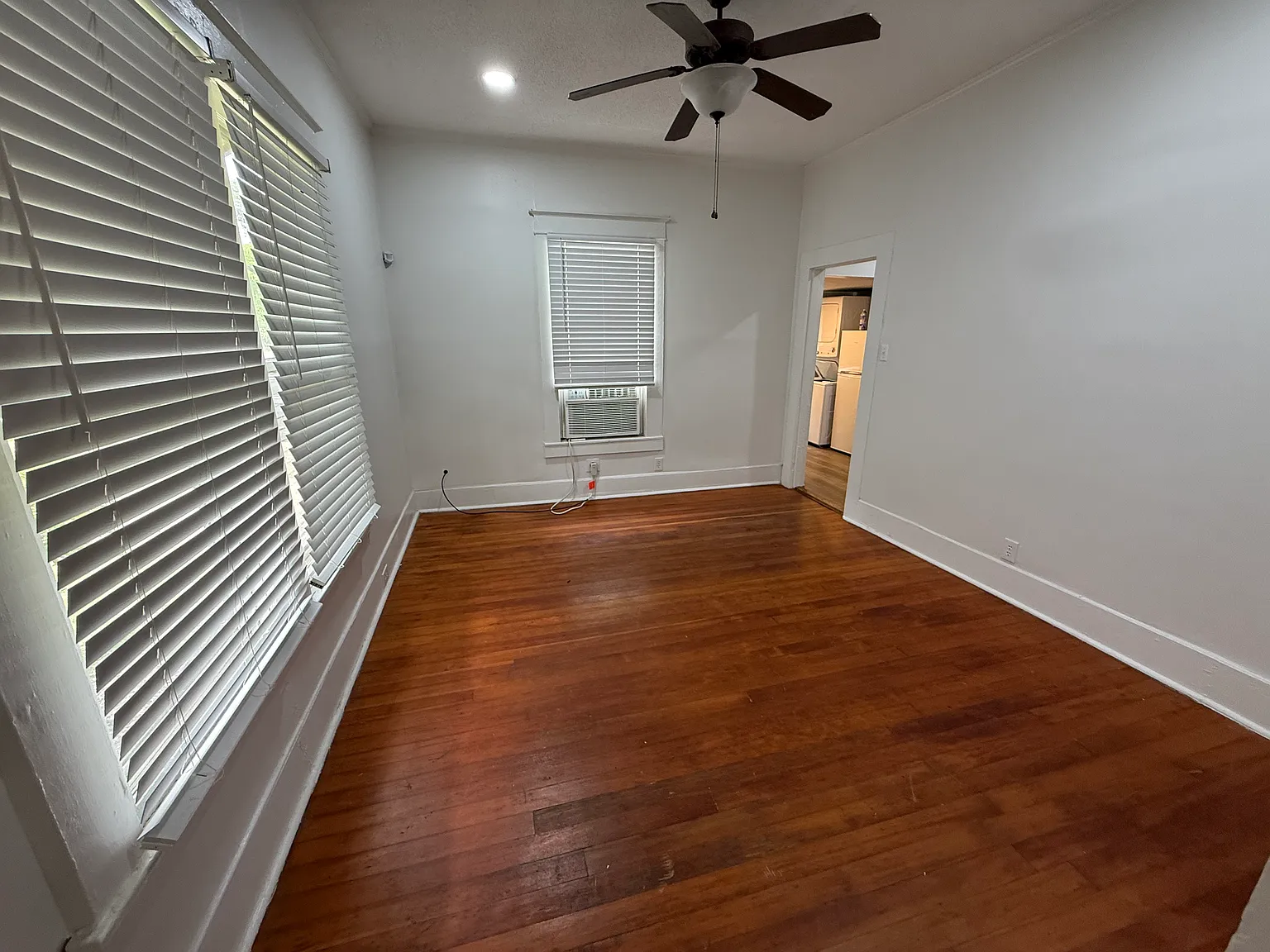 3825 Spottswood Ave — Photo 3