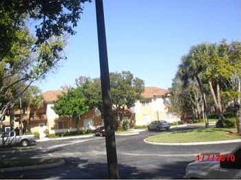 1st image of 761 NW 91st Ter