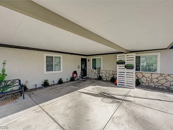 6317 Molino St, Las Vegas, NV 89108