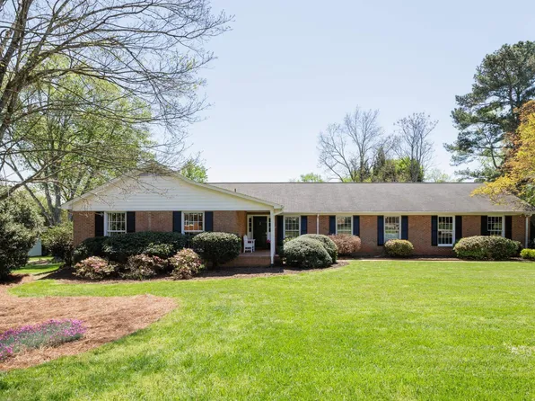 512 Devenger Rd, Greer, SC 29650