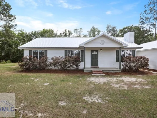 621 Aaron Holland Rd, Jesup, GA 31545