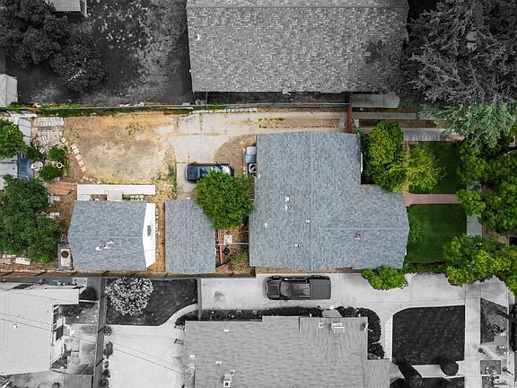 3rd image of 339 El Bonito Ave