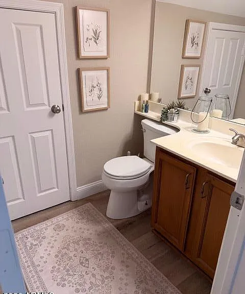 1237 E Glenhaven Dr — Photo 9