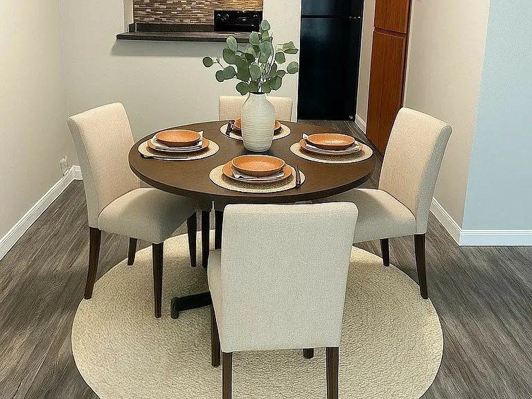 Encanto Apartments — Photo 26