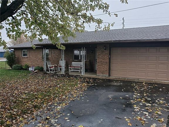 3rd image of 7 Pearson St