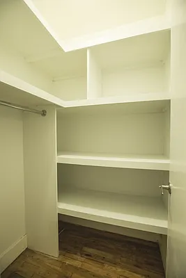 Rented by Wyckoff Heights Realty Inc. | media 24