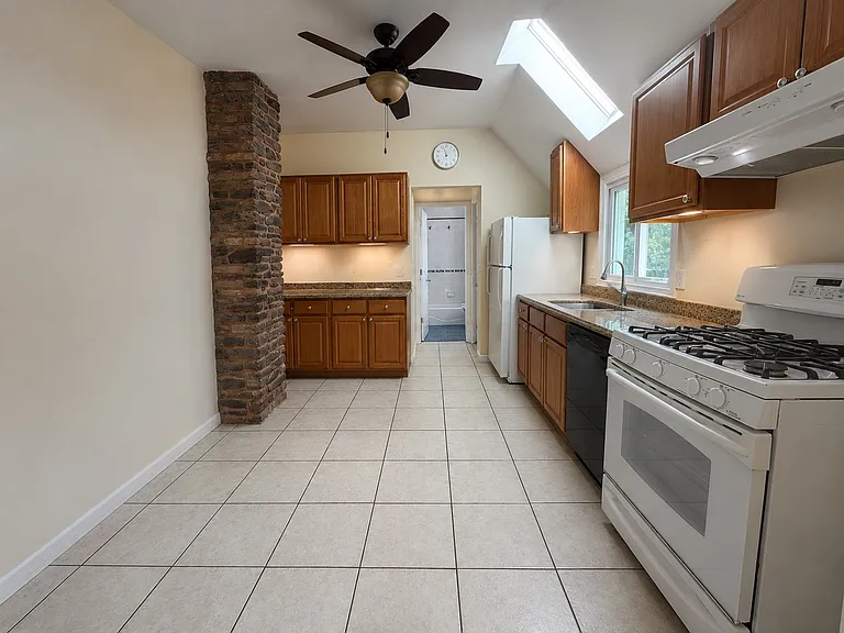 17 Wessington Ave #2 — Photo 2