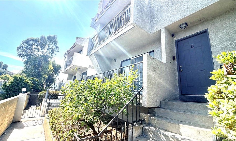 1st image of 125 Chandler Ave APT D