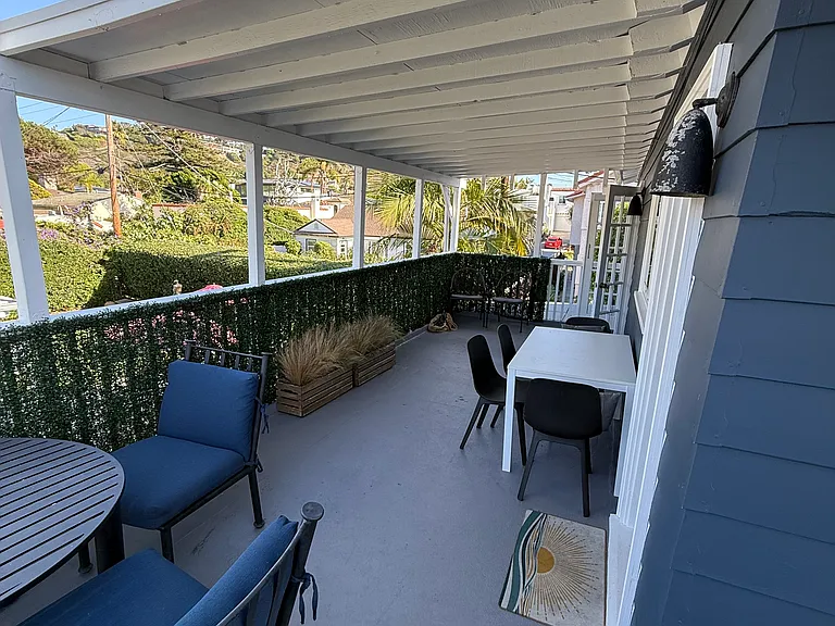 6727 Tyrian St — Photo 2