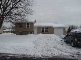 5980 Darby Rd, Cicero, NY 13039