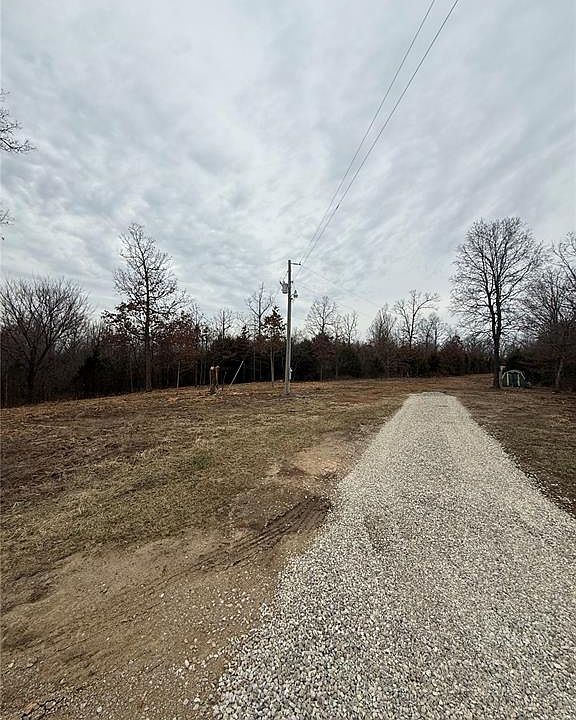 1st image of 100 Donovan Rd