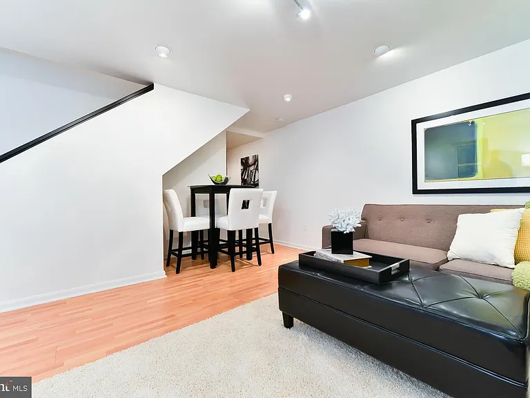 1843 Mintwood Pl NW #102 — Photo 14