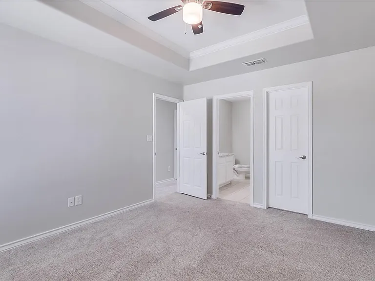 15513 Palmira Ave #B — Photo 24