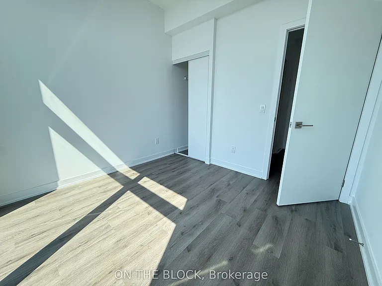 252 Church St #Penthouse 17 — Photo 13