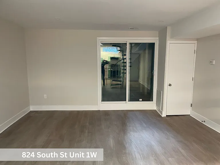 Queen Village Boutique — Photo 8