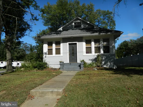 301 S Lenola Rd, Moorestown, NJ 08057