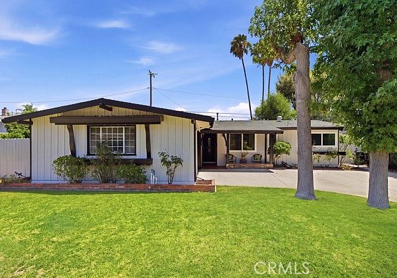5th image of 3234 Conata St
