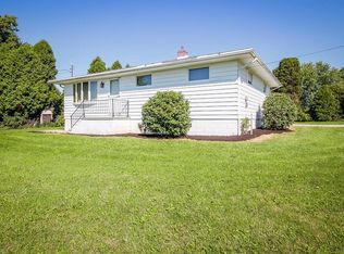 4243 Meadowlawn St SW, Massillon, OH 44646