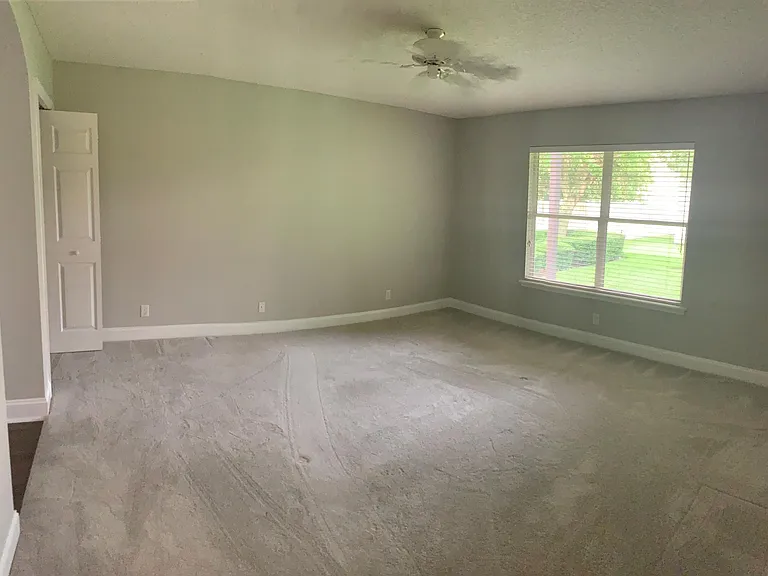 3517 Bay Island Cir — Photo 29