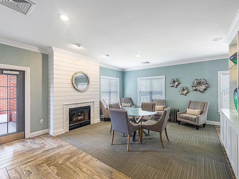 Laurel Springs — Photo 18