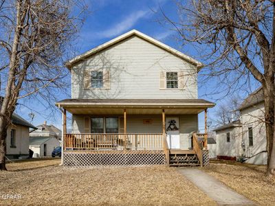 410 4th Ave N, Grand Forks, ND, 58203