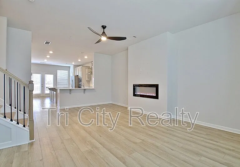 250 Cobalt Dr — Photo 16