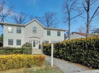 46 Clifton Ter, Englewood Cliffs, NJ 07632
