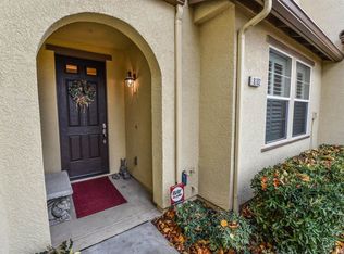 8102 Crystal Walk Cir, Elk Grove, CA 95758