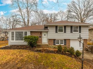 6310 E 101st Ter, Kansas City, MO 64134