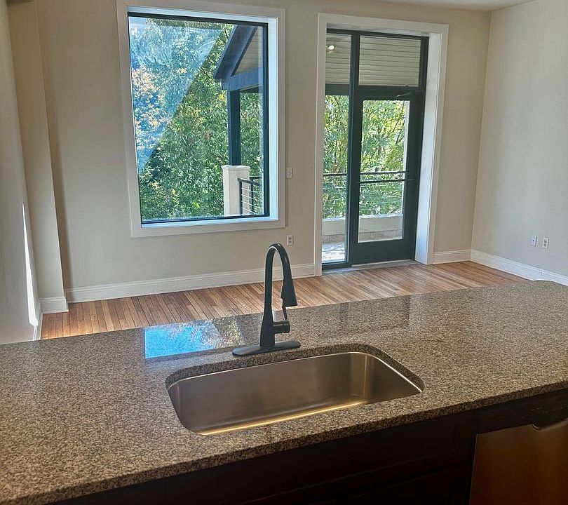 1st image of 233 N Main St APT 306